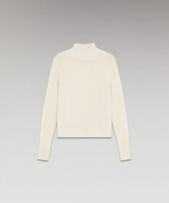 Basicpost.shop2c102c2ab1 1