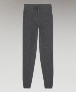 Basicpost.shop7d4e140bef 4