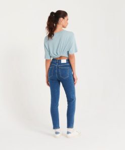 Basicpost.shopca834848c6 4